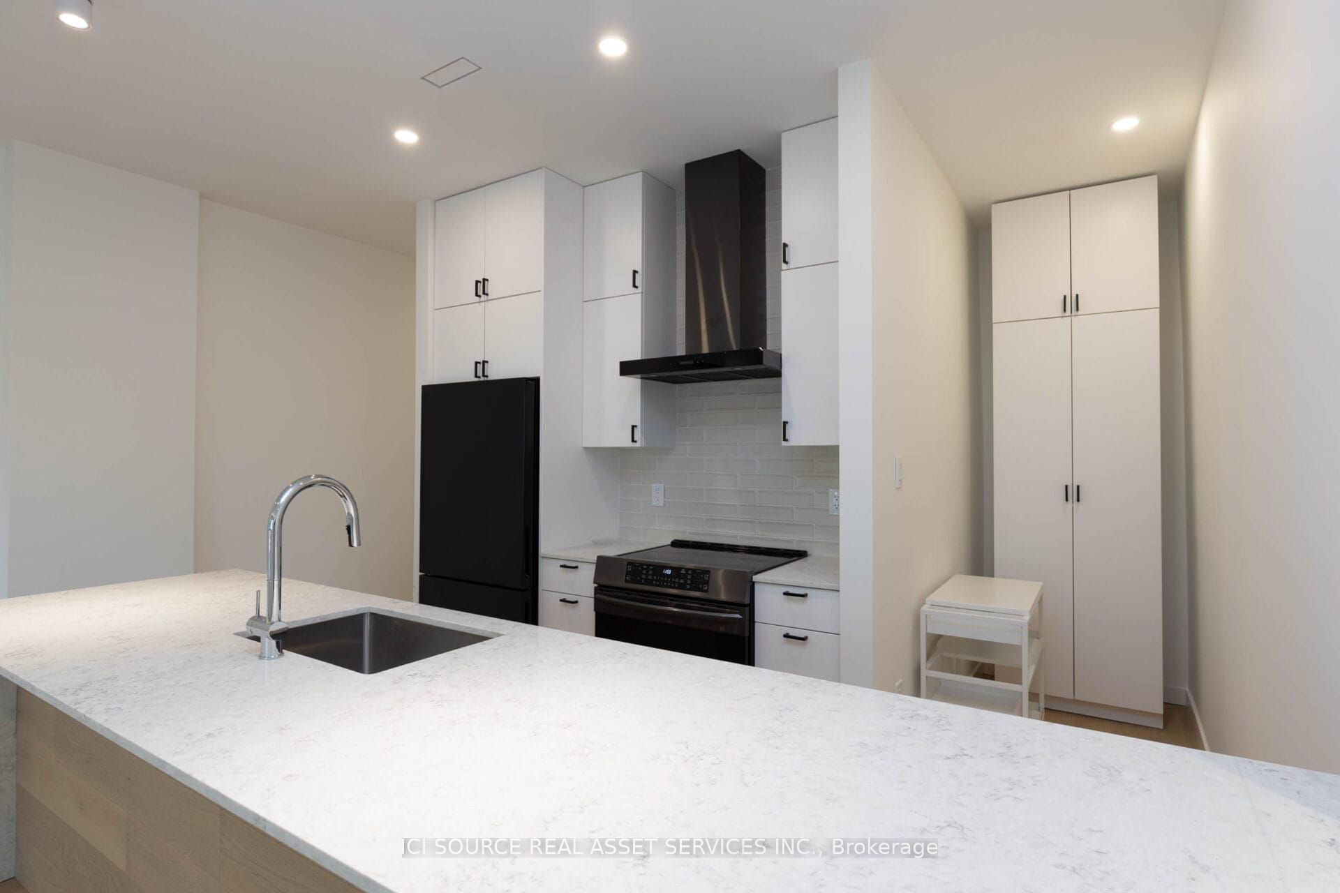 Additional image 6 of Unit D-60 Jones Avenue, Toronto, ON, M4M 2Z8