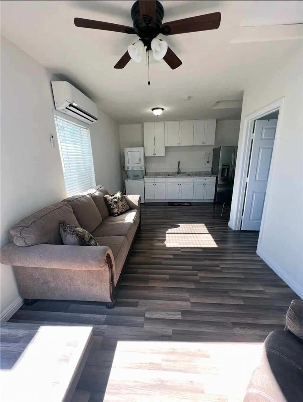 Additional image 7 of 10427 Danube Avenue, Granada Hills, CA 91344