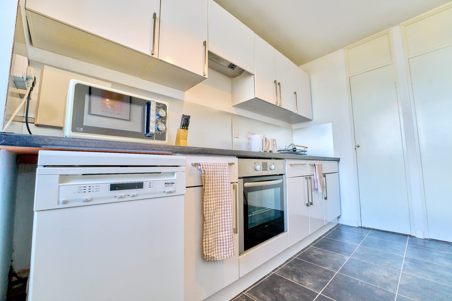 Additional image 27 of 2 Bed Flat, Charles Gardner Court, N1, N1 7GU