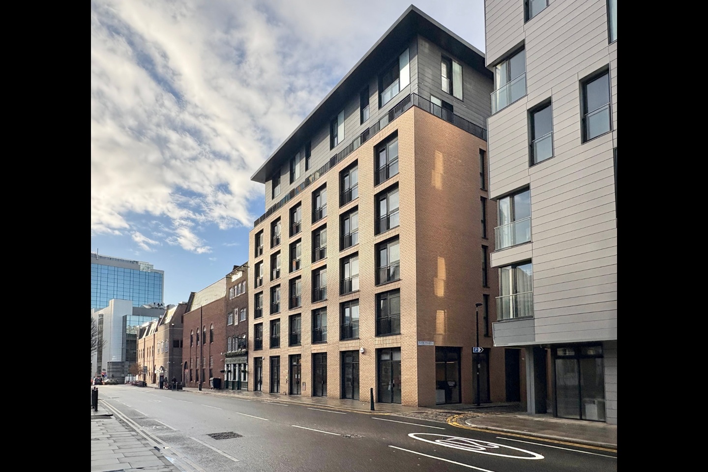 Additional image 7 of 2 Bed Flat, Dock St, E1, N1 7GU