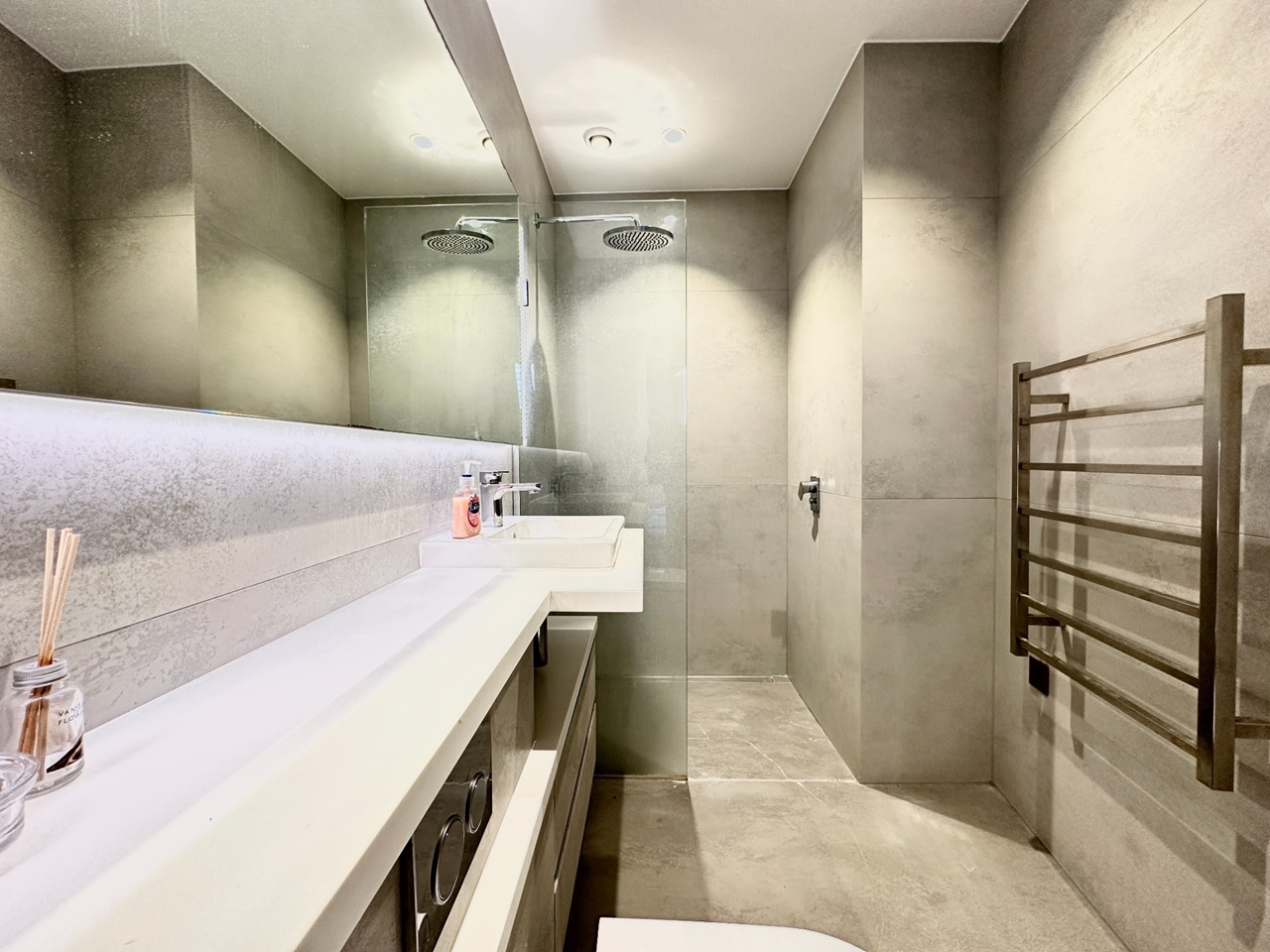 Additional image 18 of 2 Bed Flat, Curtain Road, EC2A, N1 7GU