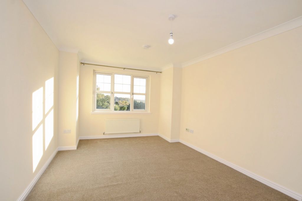 2 bed flat for saleWhitehouse Gardens, Gorebridge EH23 photo 3