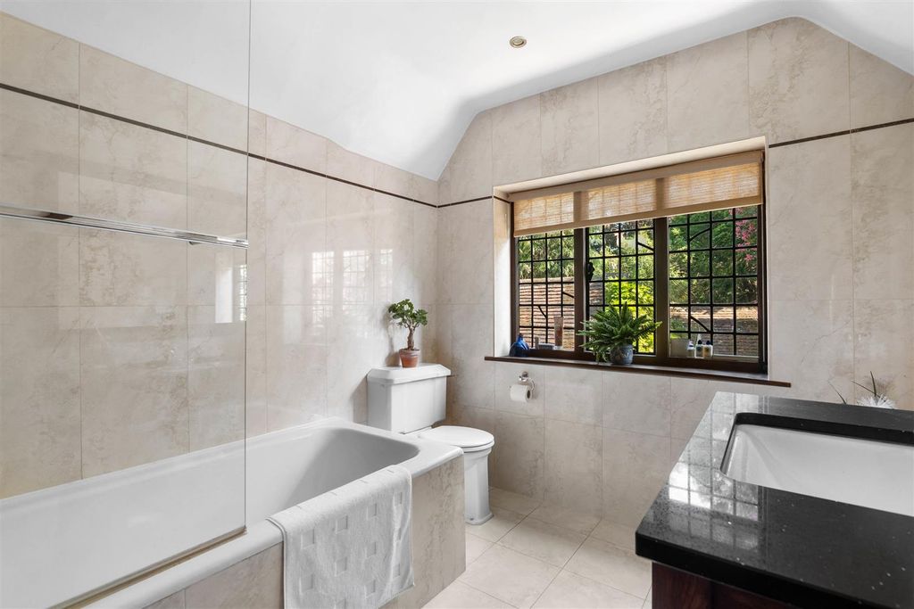 Additional image 20 of 7 bed detached house for saleTiddington Road, Stratford-Upon-Avon CV37