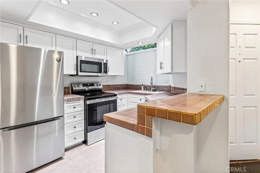 Additional image 7 of 227 Santa Rosa Court, Laguna Beach, CA 92651