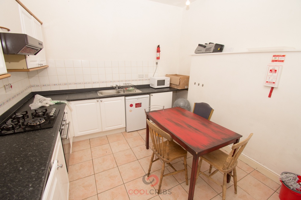 Additional image 2 of 4 Bed Flat, Caledonian Road, N7, N1 7GU