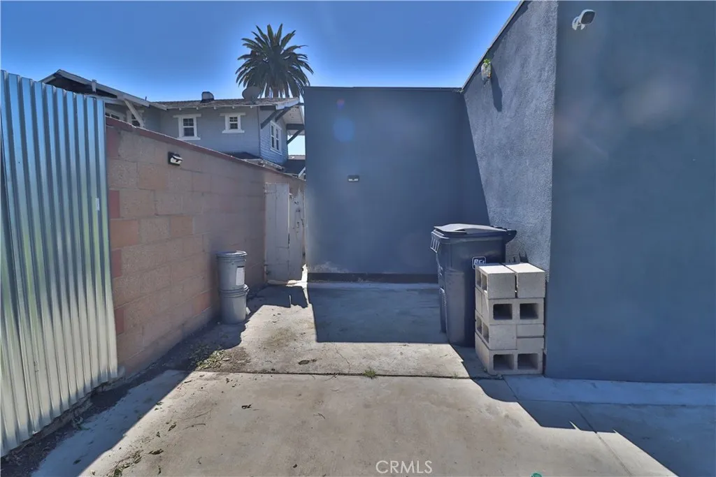 Additional image 120 of 341 W 124th St, Los Angeles, CA 90061