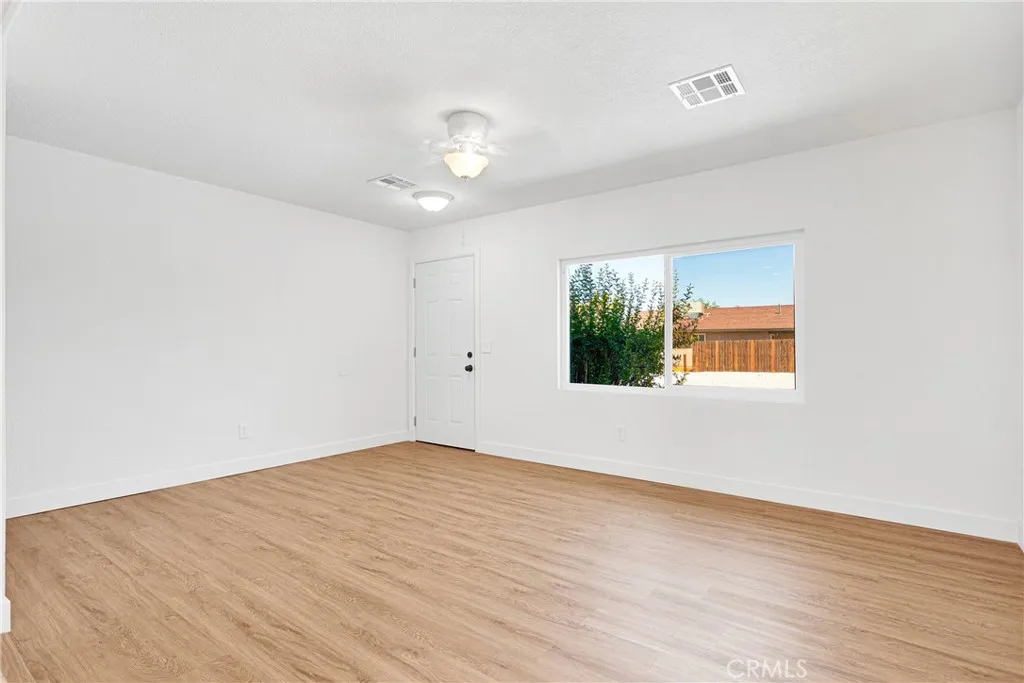 Additional image 8 of 20933 Sioux Road Unit 4, Apple Valley, CA 92308