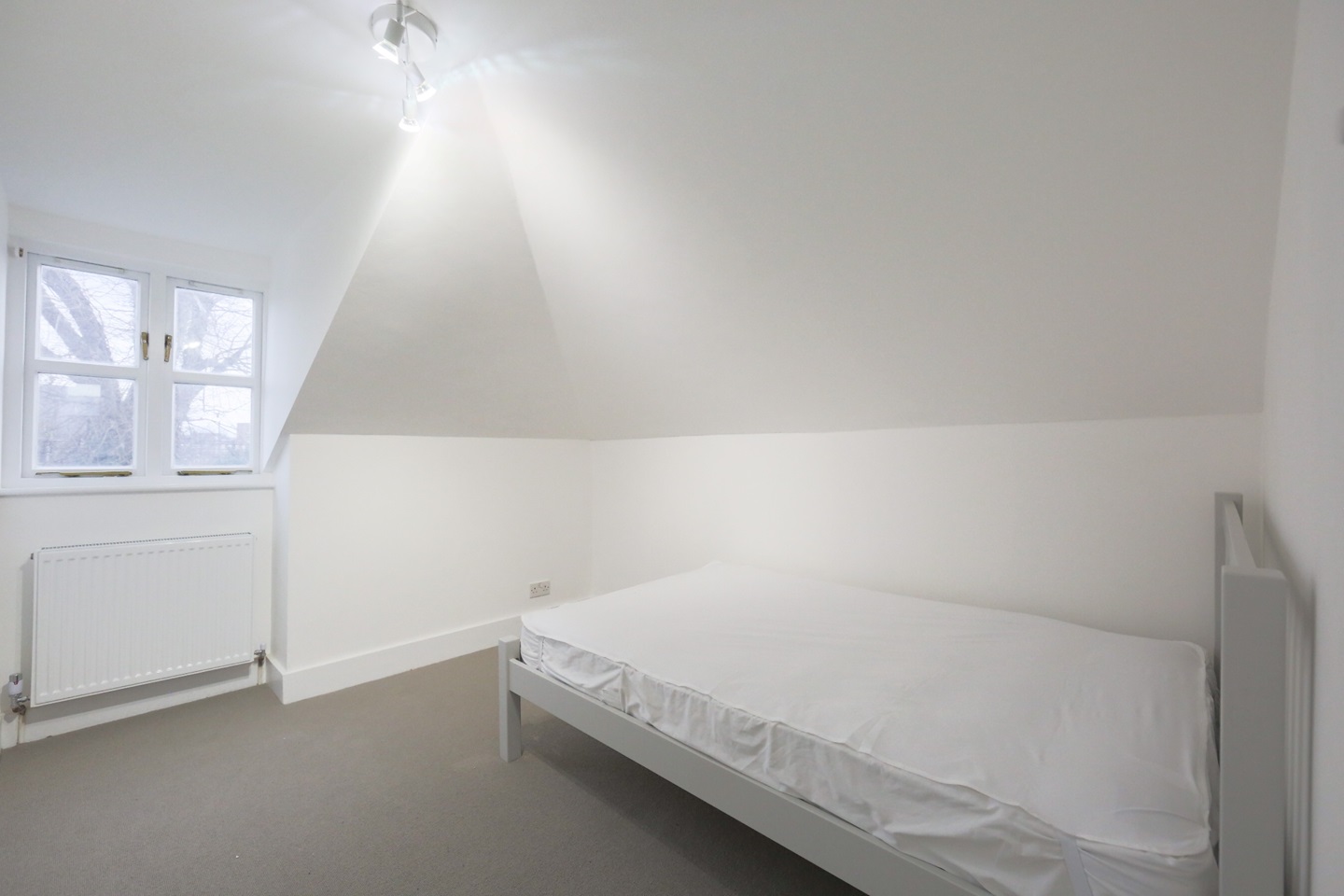 Additional image 3 of 4 Bed Flat, Hawley Road, NW1, N1 7GU