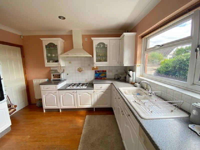 Additional image 6 of 4 bed detached house for saleCamnant Road, Banwen, Neath, Neath Port Talbot. SA10