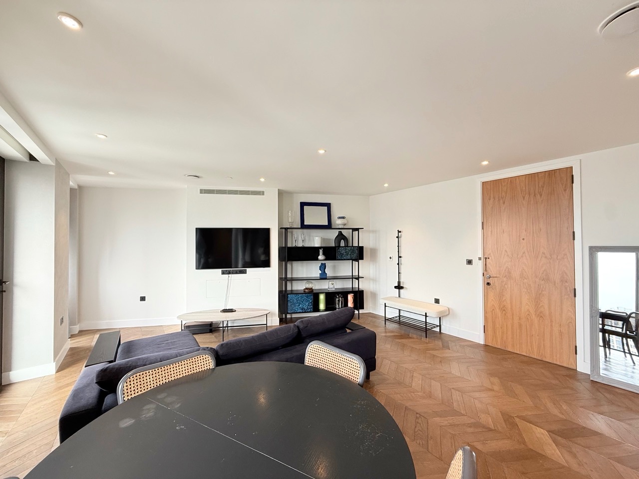Additional image 10 of 2 Bed Flat, Newton St, WC2B, N1 7GU