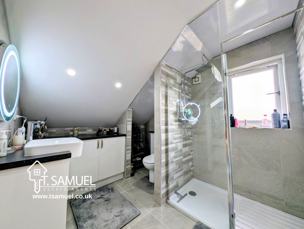 Additional image 25 of 5 bed detached house for saleGolwg Y Mynydd, Llanwonno Road, Mountain Ash CF45