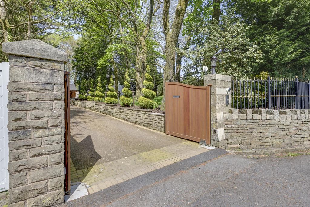 Additional image 9 of 6 bed detached house for saleAlden Road, Rossendale BB4
