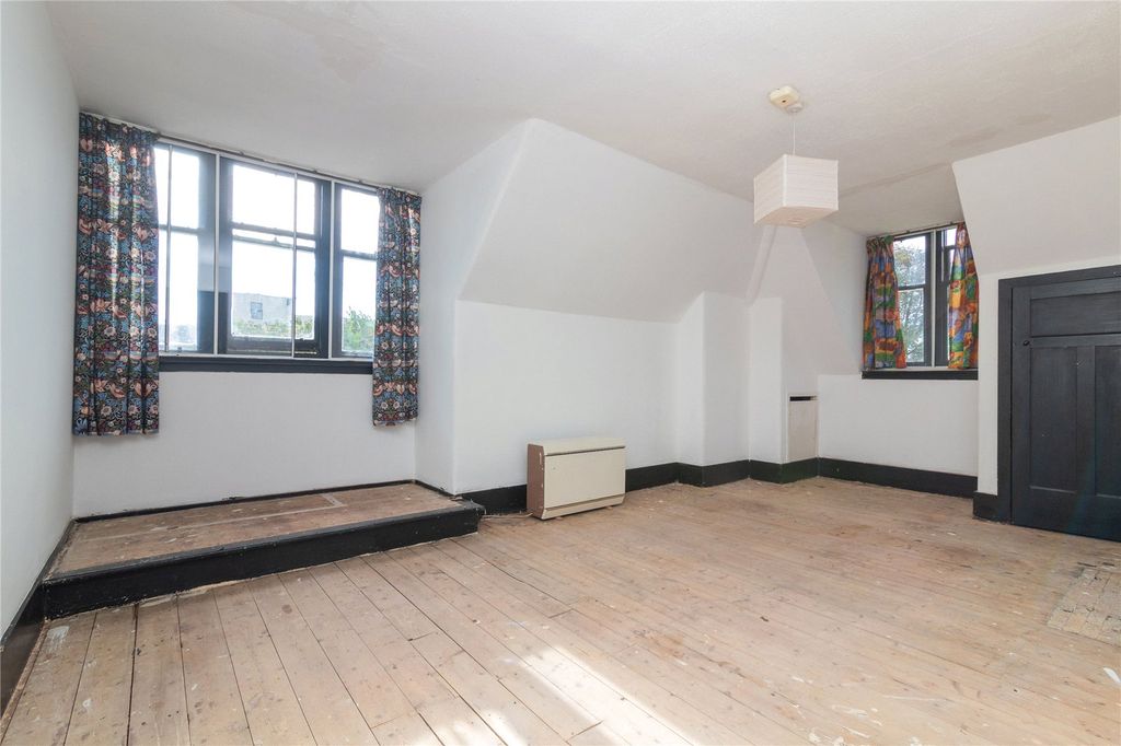 Additional image 18 of 6 bed detached house for saleHaus Saron, 106 Greenock Road, Largs, North Ayrshire KA30