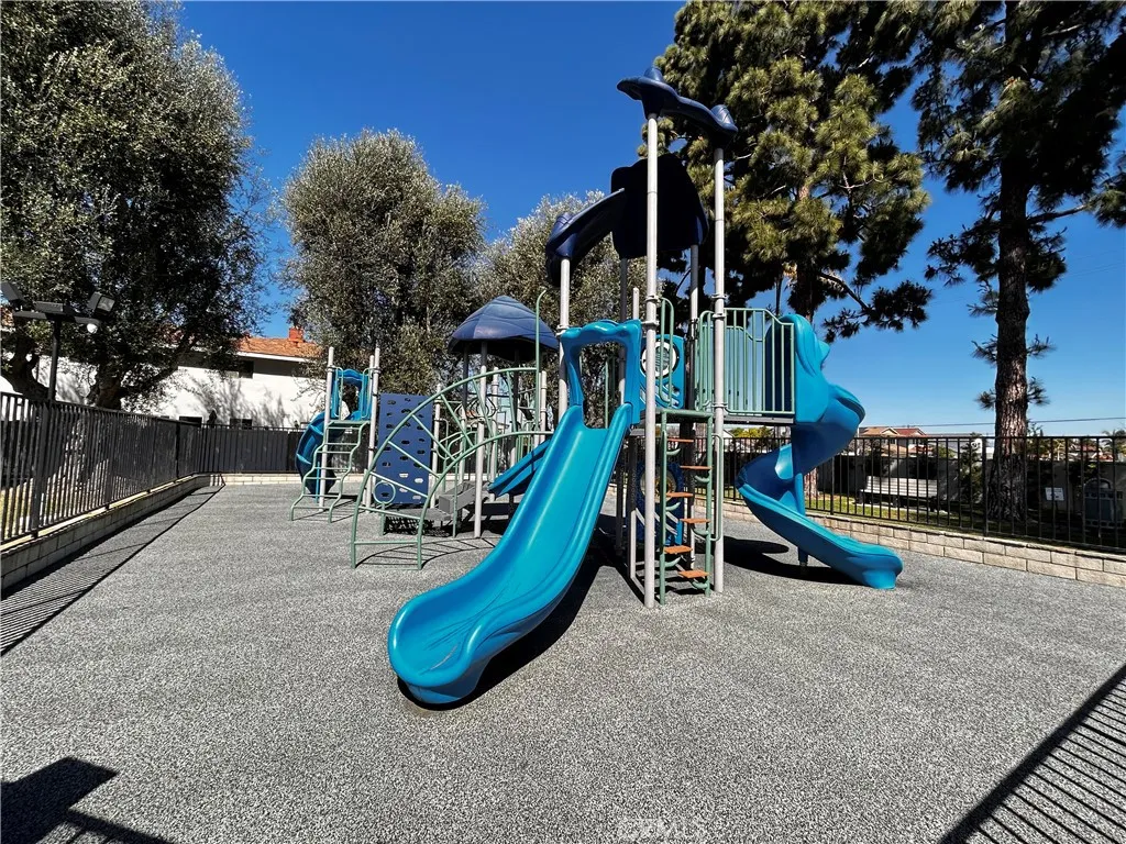 Additional image 54 of 19859 Berkshire Ln, Huntington Beach, CA 92646