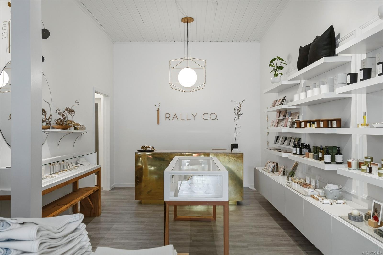 338 5th Street, Courtenay, BC, V9N 1K1