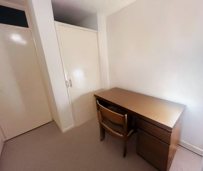 Additional image 3 of Room in a Shared House, With Garden, SW1V, N1 7GU