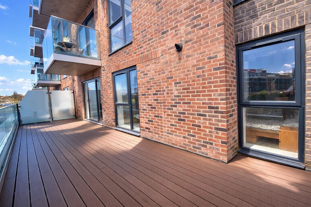 Additional image 11 of 2 bed flat for saleEast Station Road, Fletton Quays, Peterborough PE2