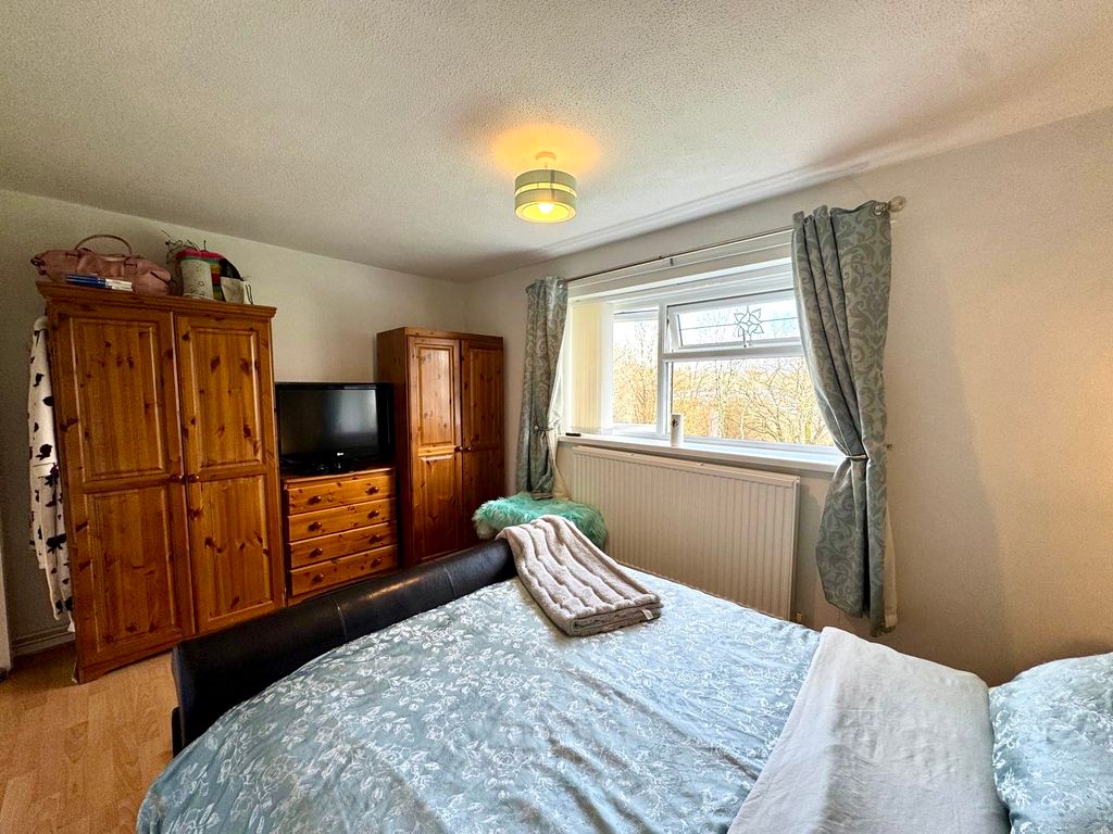 Additional image 10 of 2 bed flat for saleBrynhyfryd, Pontlottyn, Bargoed CF81