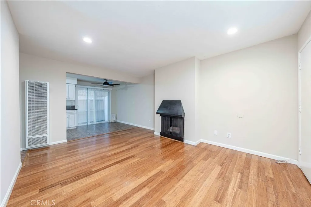 Additional image 6 of 208 19th Street Unit 3, Huntington Beach, CA 92648