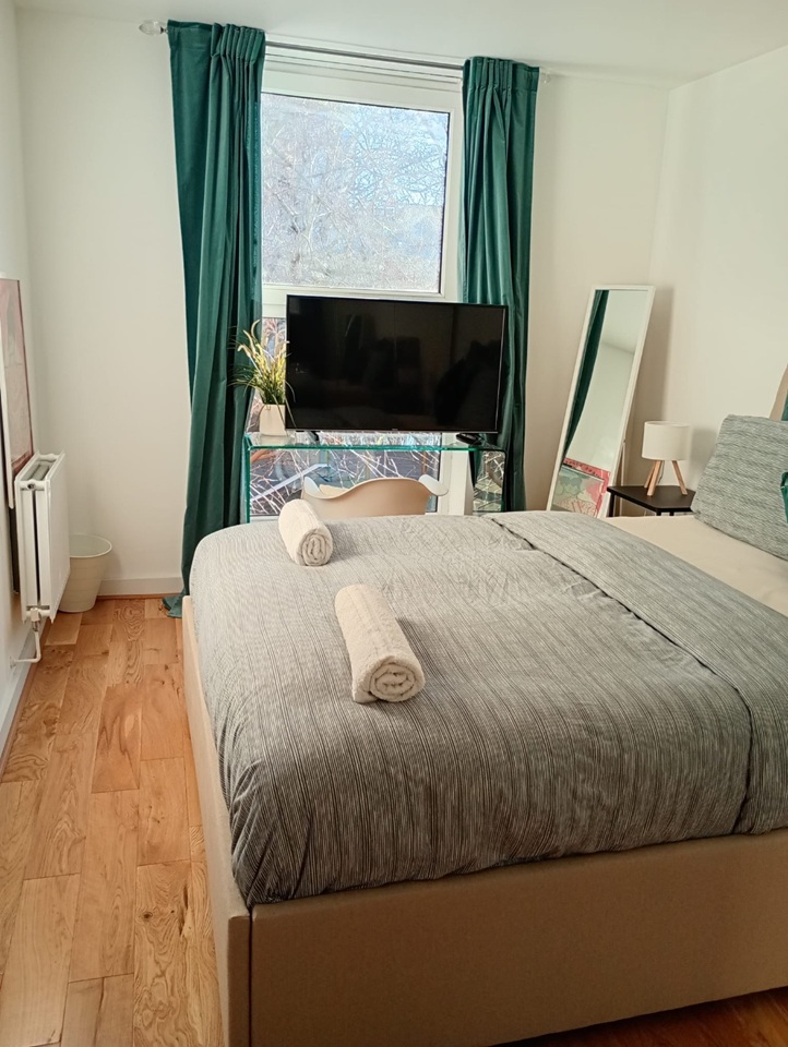 Additional image 16 of 1 Bed Flat, Seward Street, EC1V, N1 7GU