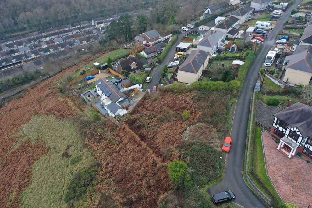 Land for saleBrynhyfryd Terrace, Brynithel NP13