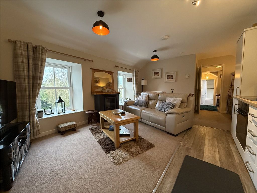 2 bed flat for saleDaffodil Apartment, Redberth Gardens, Redberth, Tenby SA70 photo 3