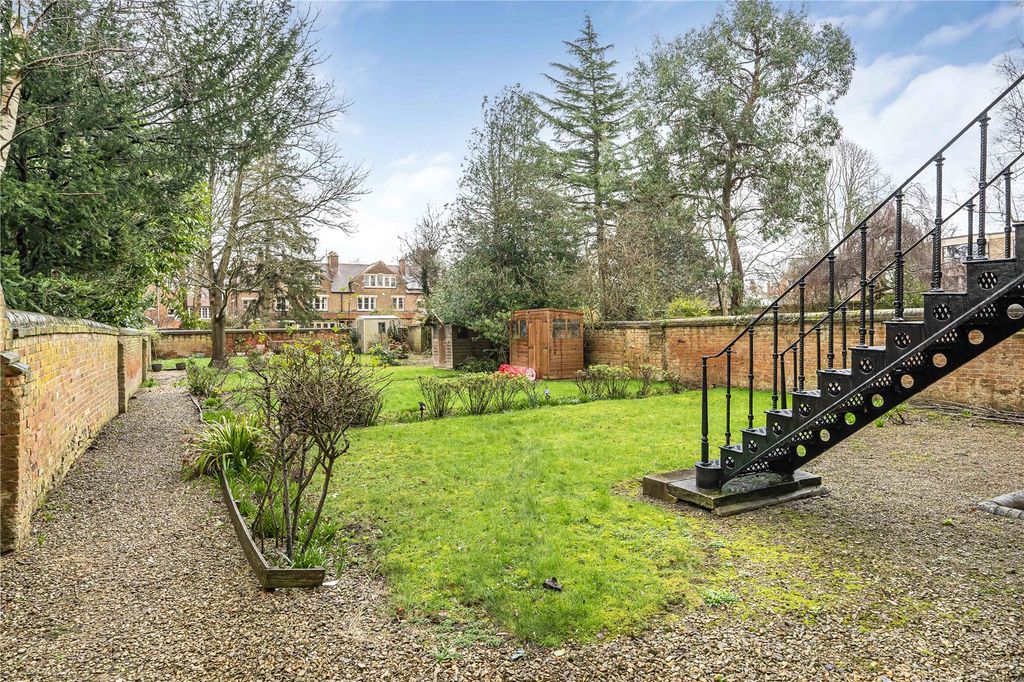 Additional image 20 of 3 bed flat for saleBanbury Road, Central North Oxford OX2