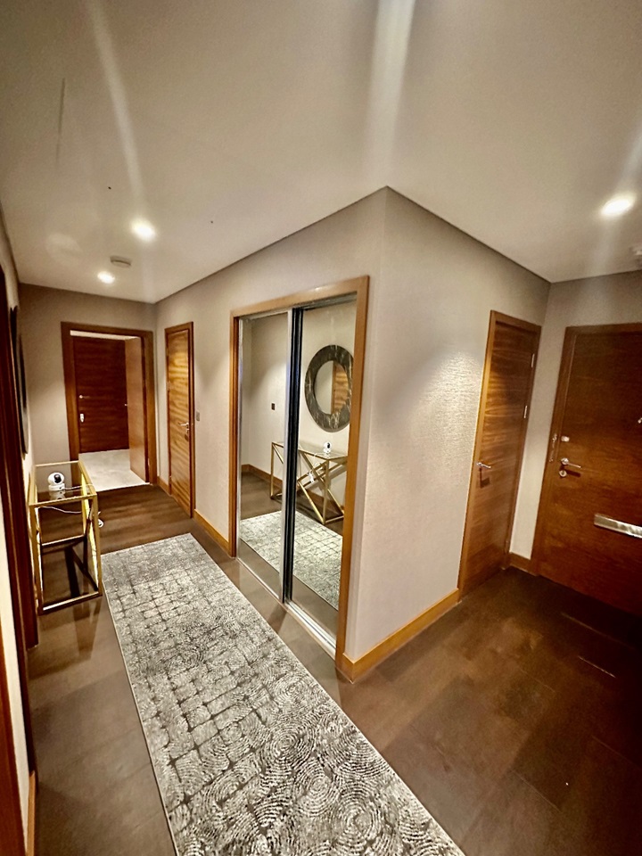 Additional image 5 of 2 Bed Flat, Queenstown Road, SW11, N1 7GU