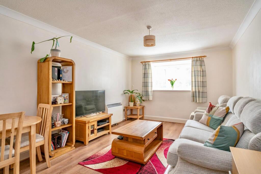 Additional image 16 of High Street, Markyate, AL3