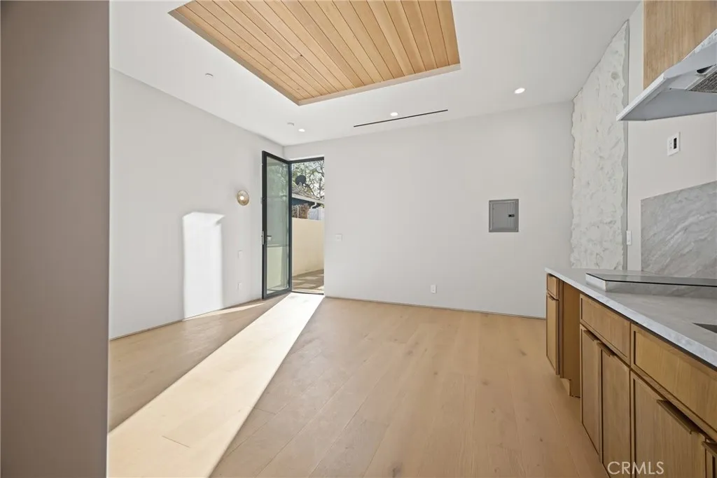 Additional image 77 of 4827 Stansbury Ave, Sherman Oaks, CA 91423