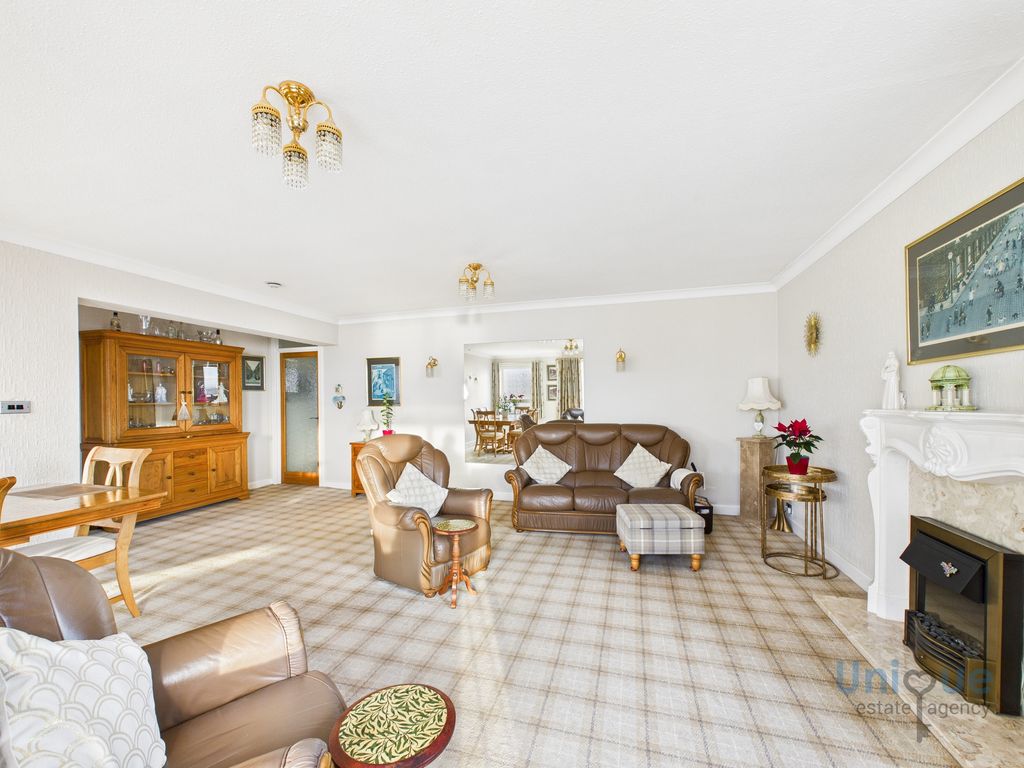 Additional image 4 of 2 bed flat for saleRoyal Beach Court, North Promenade, Lytham St. Annes FY8