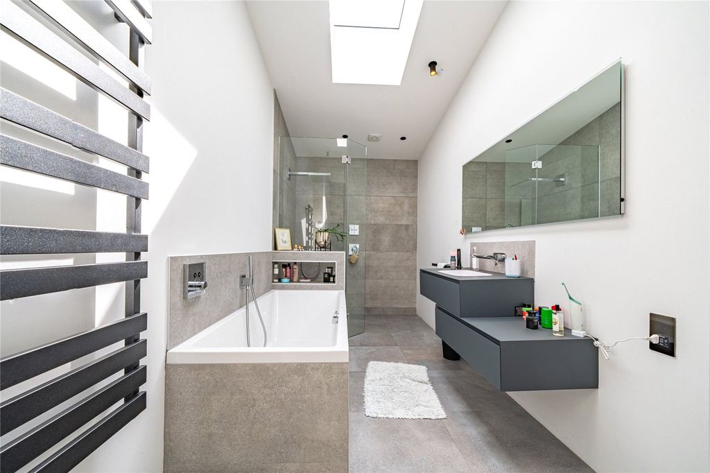 Additional image 21 of 5 bed detached house for saleCropwell Road, Radcliffe-On-Trent, Nottingham NG12
