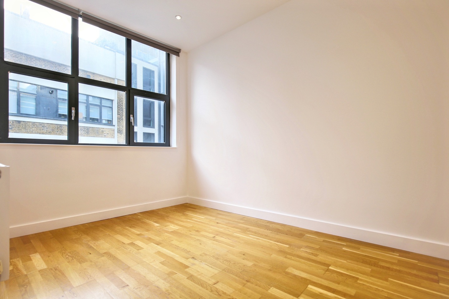 Additional image 6 of 2 Bed Flat, White Church Passage, E1, N1 7GU