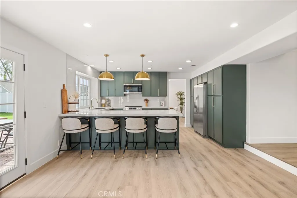 Additional image 40 of 5204 Ambridge Dr, Calabasas, CA 91301