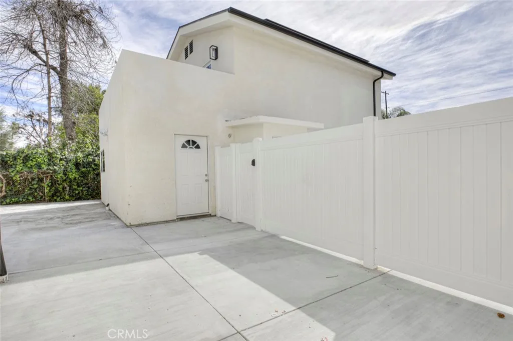 Additional image 48 of 7300 N Firmament Avenue, Van Nuys, CA 91406