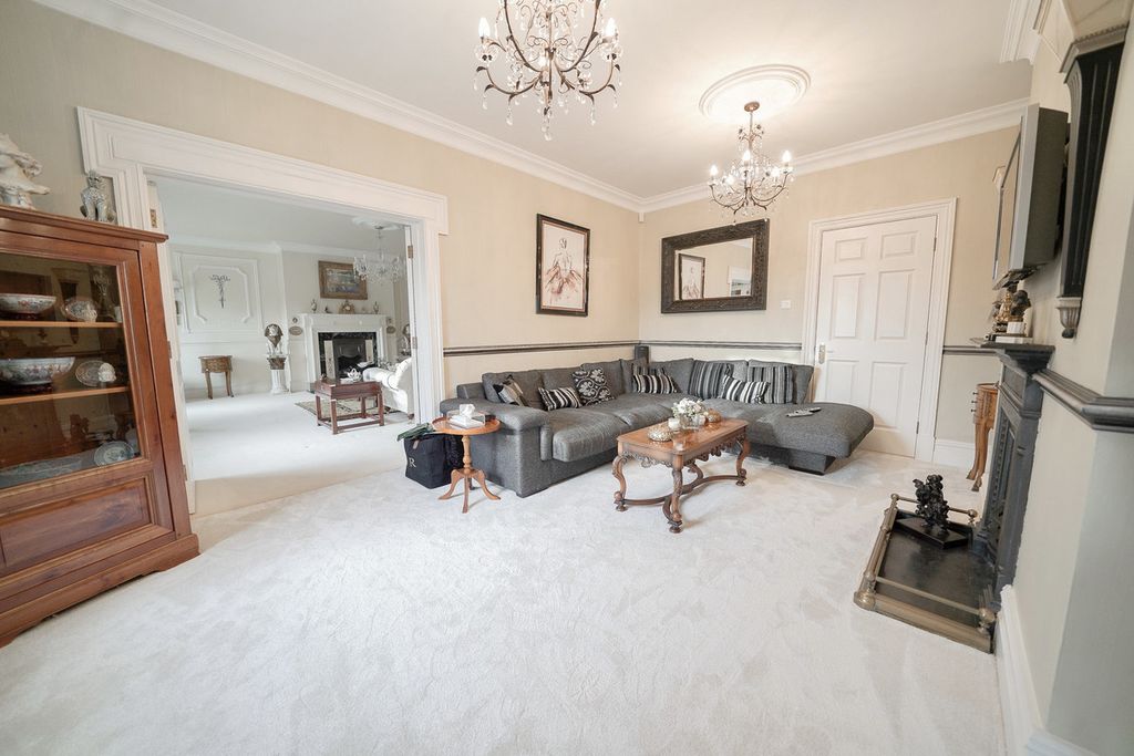 Additional image 6 of 3 bed flat for saleGrange Road, Stoke-On-Trent ST8