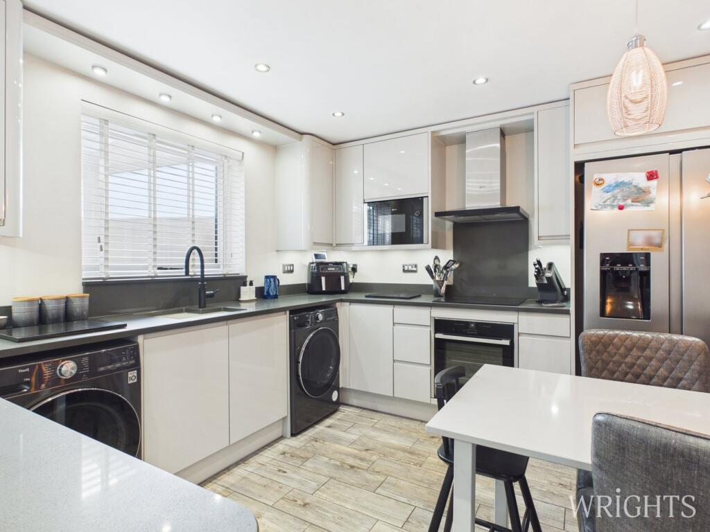 Additional image 7 of Broadwater Crescent, Welwyn Garden City, AL7