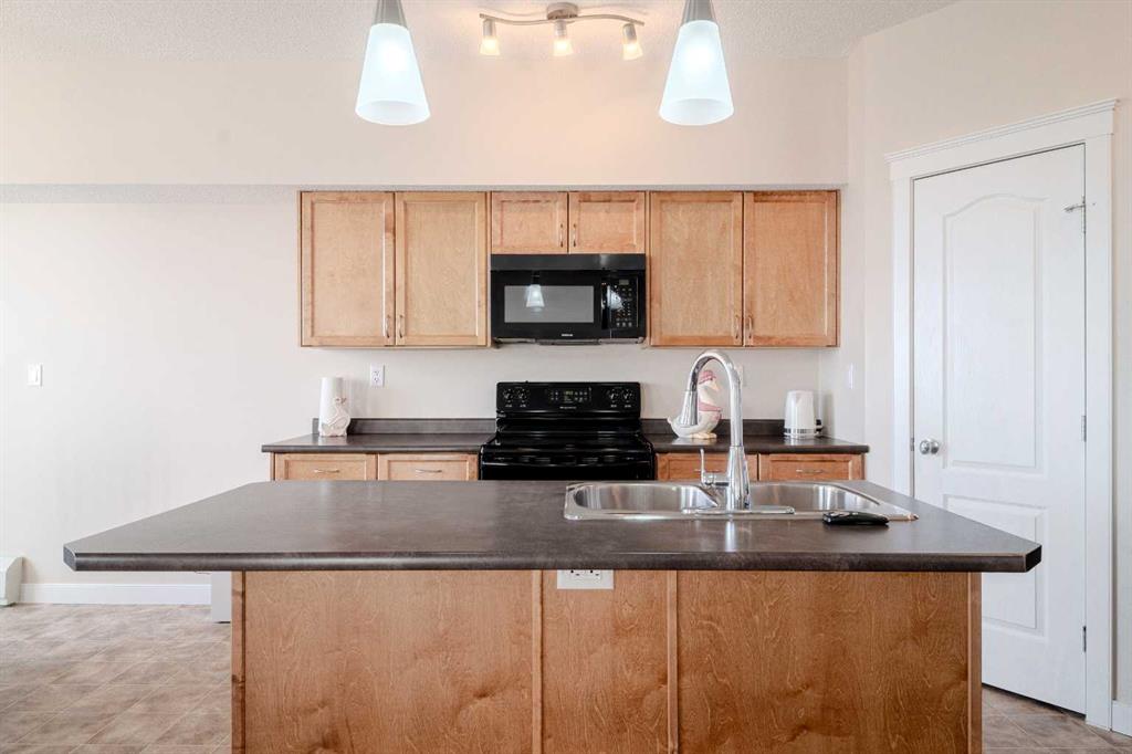 Additional image 4 of 1202-2370 Bayside Road SW, Airdrie, AB, T4B 0M9