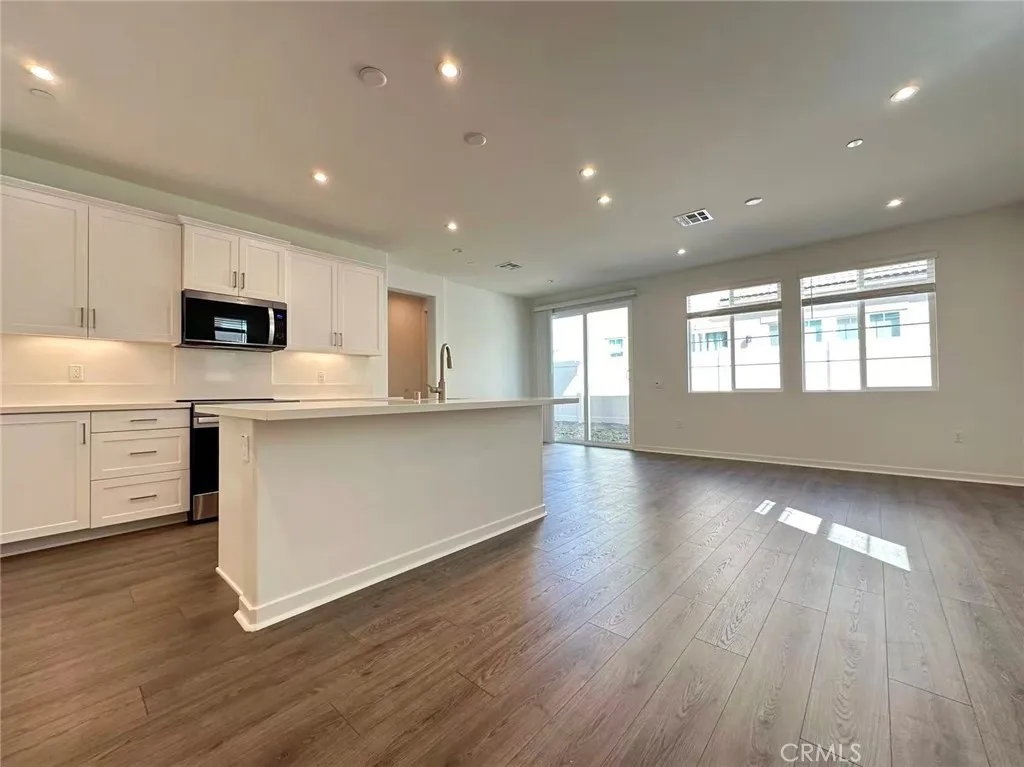 Additional image 23 of 16052 Montenegro Ln, Fontana, CA 92336