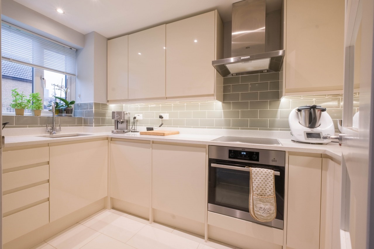 Additional image 7 of 1 Bed Flat, John Maurice Close, SE17, N1 7GU