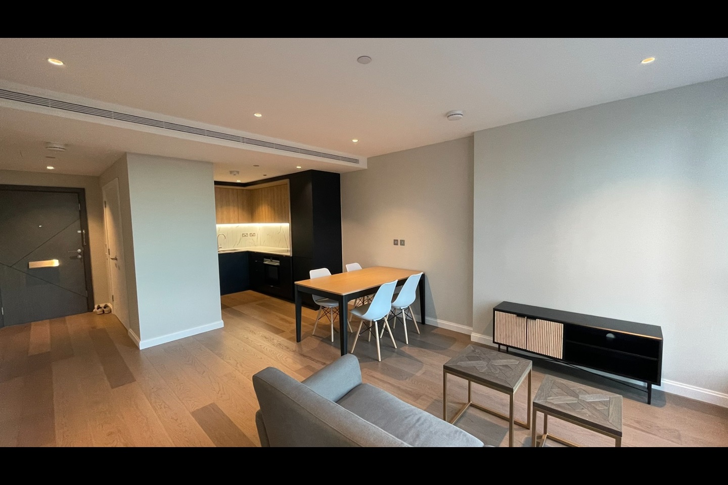 1 Bed Flat, Gasholder Place, SE11, N1 7GU