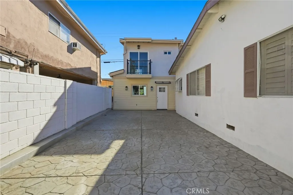 Additional image 3 of 10846 Huston Street, North Hollywood, CA 91601