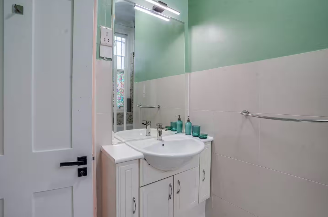 Additional image 22 of 4 Bed Flat, Victoria, SW1P, N1 7GU