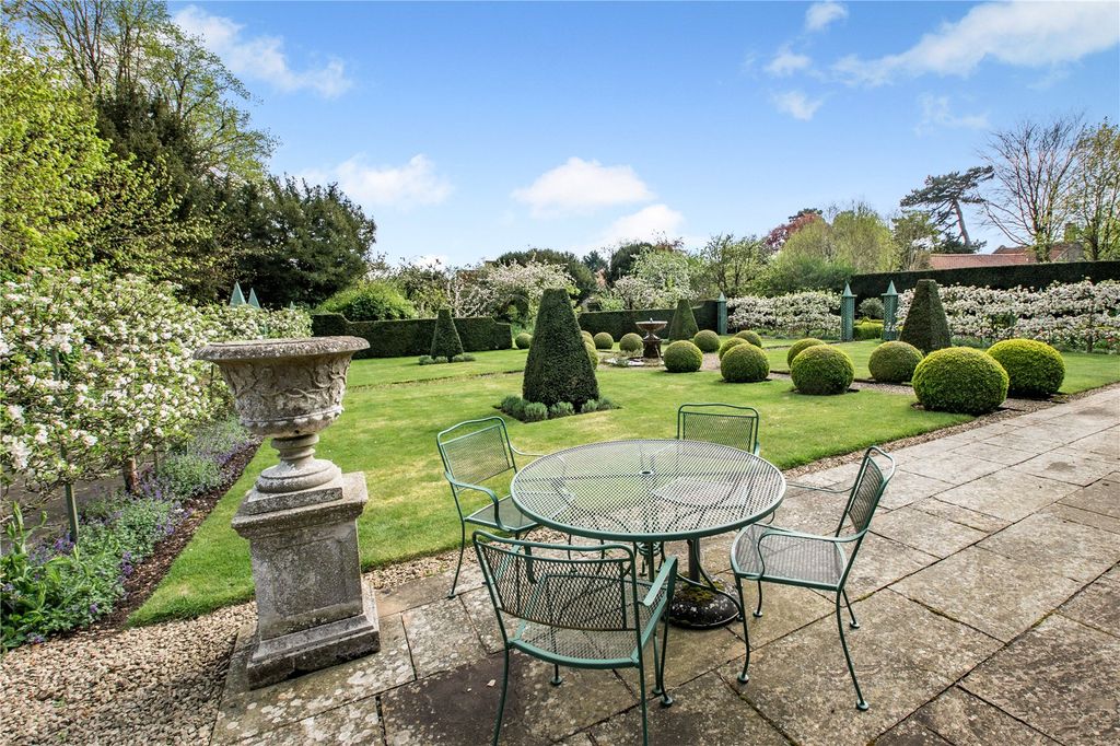 Additional image 20 of 5 bed detached house for saleTop End, Pytchley, Kettering, Northamptonshire NN14