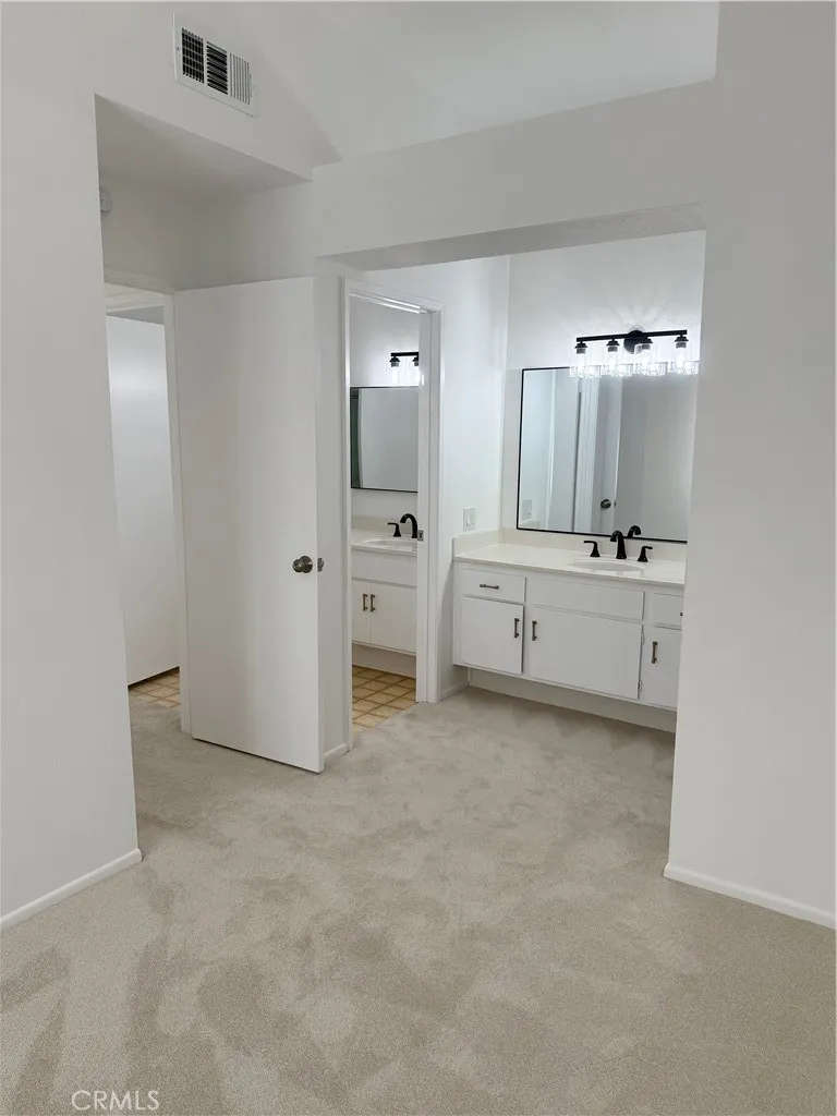 Additional image 32 of 56 Corsica Dr, Newport Beach, CA 92660