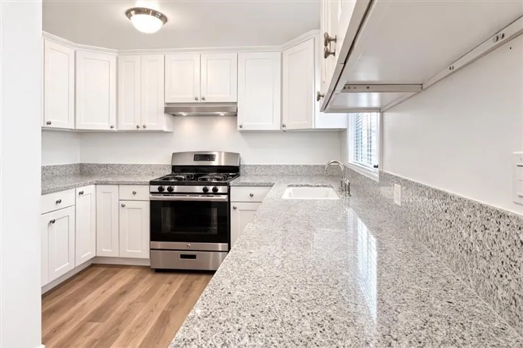 Additional image 2 of 304 E Erna Ave, La Habra, CA 90631