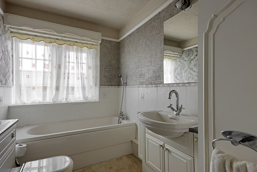 Additional image 21 of 3 bed farm for saleNew Laund Farm, Greenhead Lane, Reedley BB12
