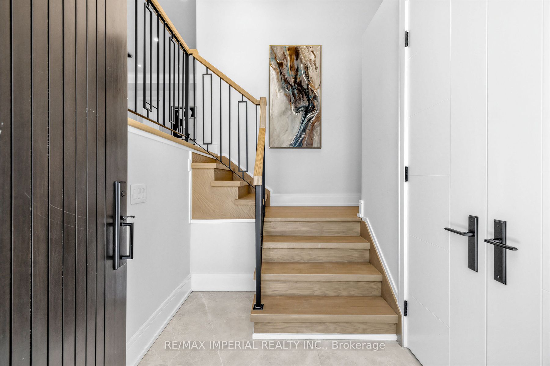 Additional image 3 of 68 Lynnhaven Road, Toronto, ON, M6A 2K9