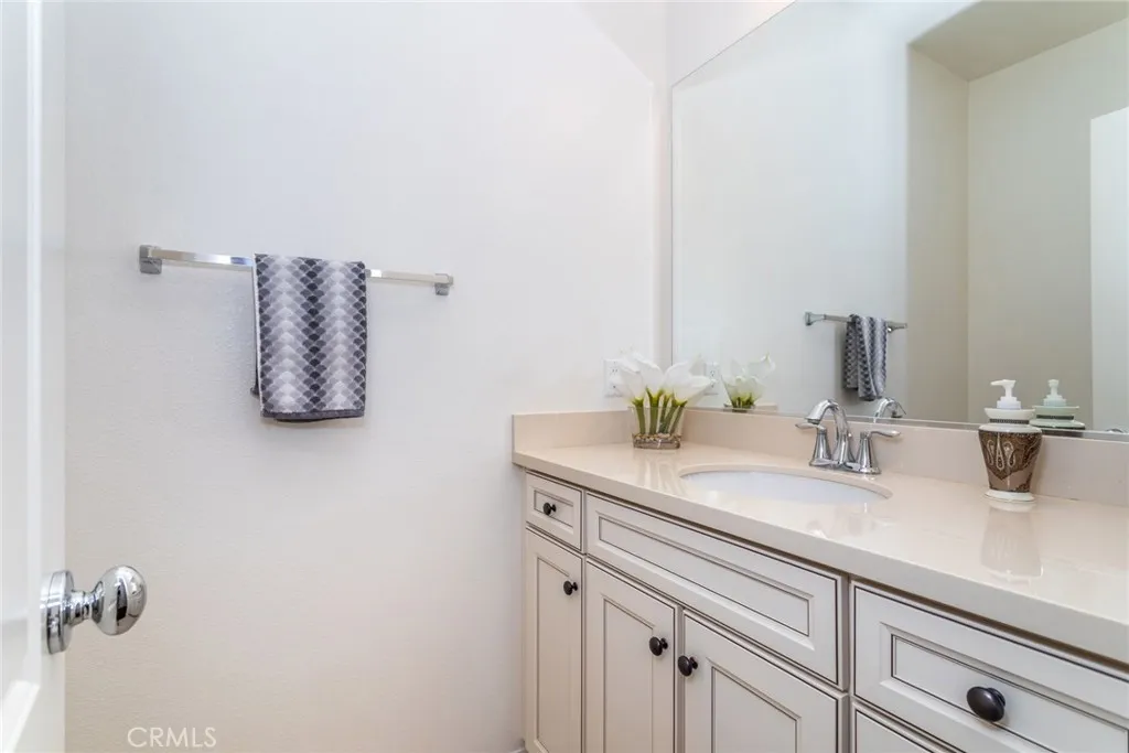 Additional image 72 of 28629 Farrier Dr, Valencia, CA 91354