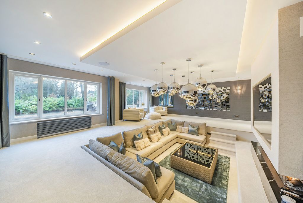 Additional image 6 of 7 bed detached house for saleLing Lane, Leeds LS14